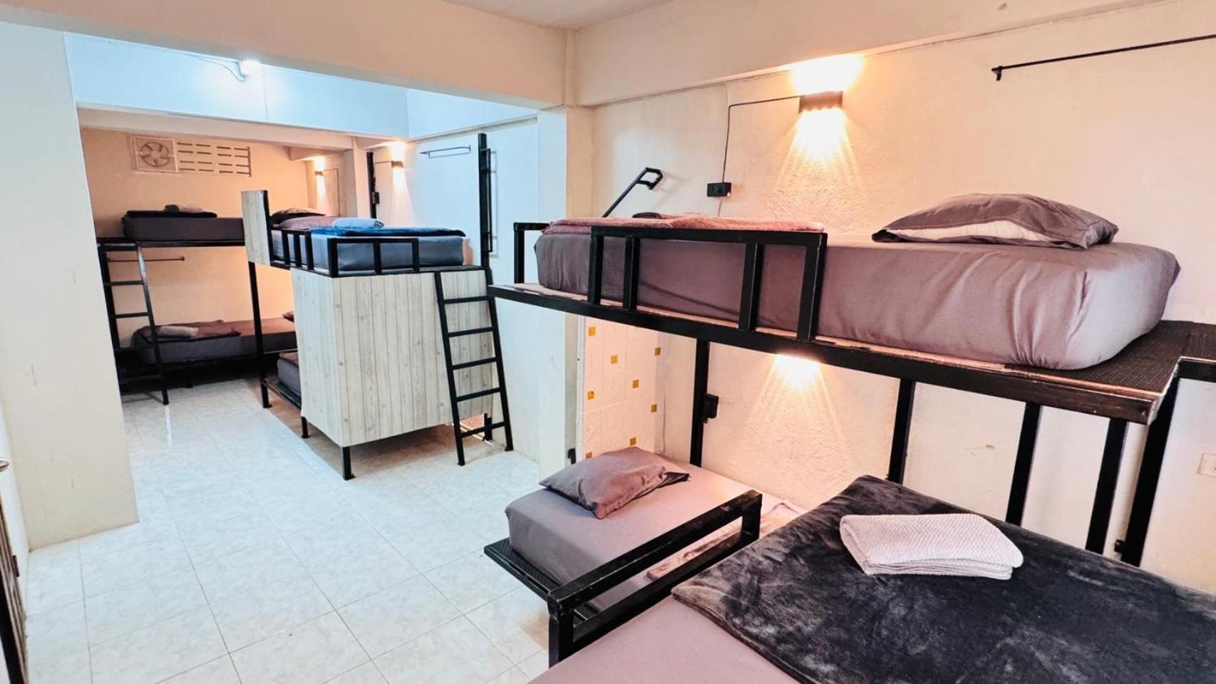 Stay At Moon Hostel Хаад Рин Экстерьер фото