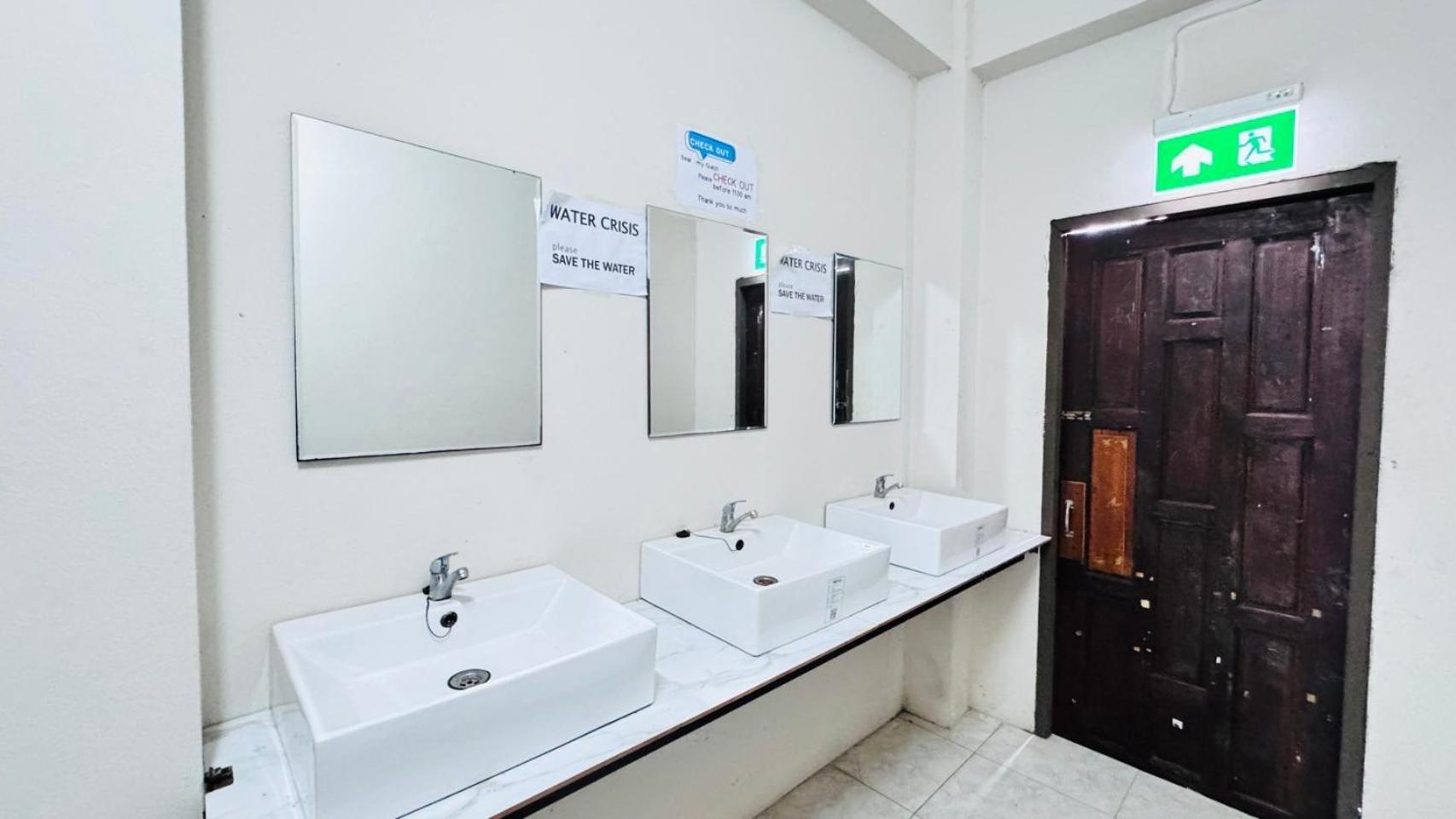 Stay At Moon Hostel Хаад Рин Экстерьер фото